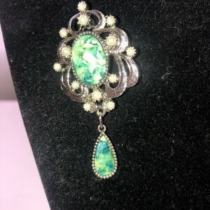 Vintage Brooch with Green Gemstones. Sarah Coventry Art Nouveau style